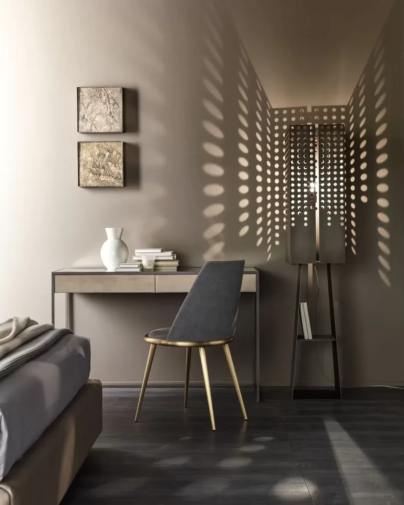 Narciso Desk, Cantori desk for a home office