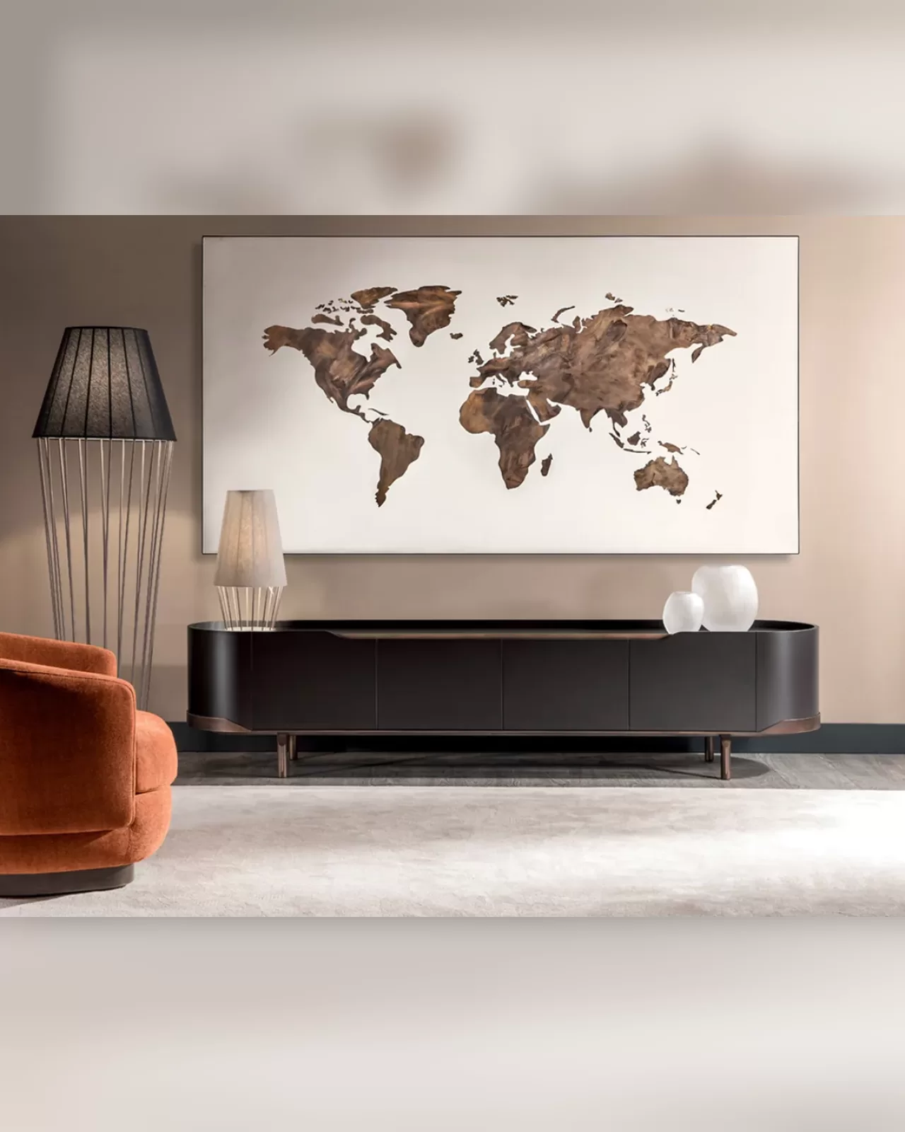Porta TV Oasi di Cantori, larghezza 241 cm, con finitura e piano a scelta, mobile media di lusso