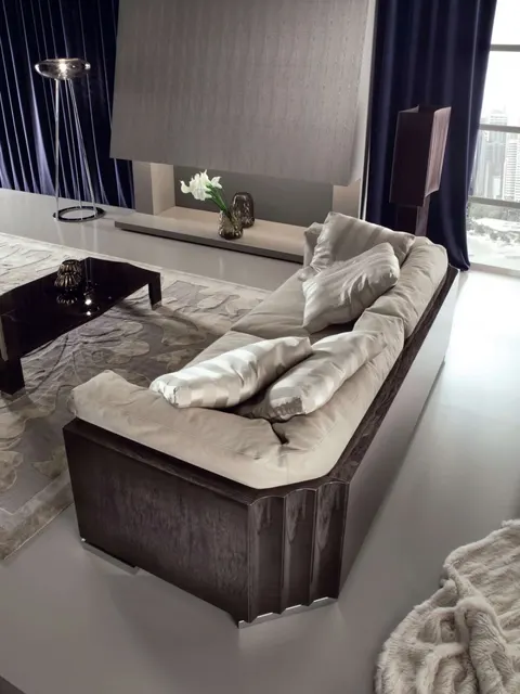 Divano fisso Absolute di Giorgio Collection, divano italiano di design per il soggiorno di una villa moderna