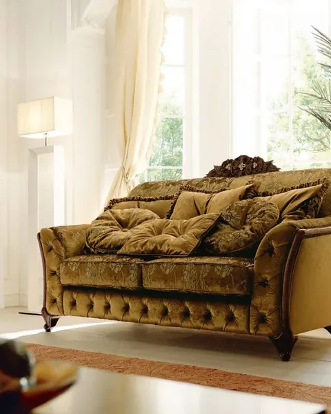 Avenanti Glass-Door Vetrine, image 3 of 6, Italian furniture for a luxury living room
