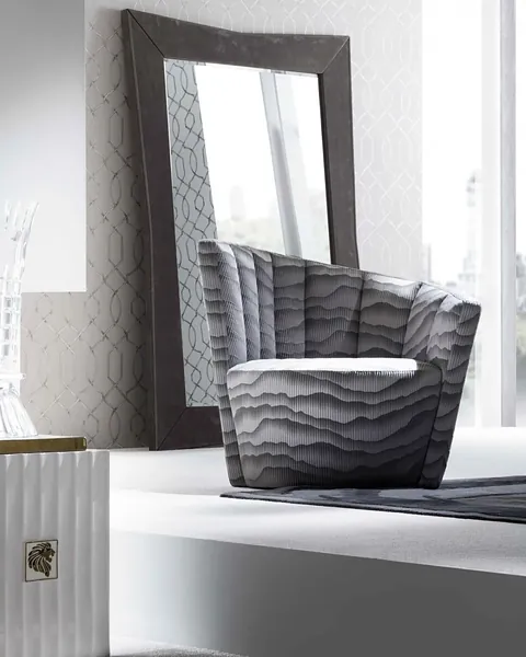 Giorgio Collection Vision Display Cabinet, image 4 of 6, Italian furniture for a luxury living room