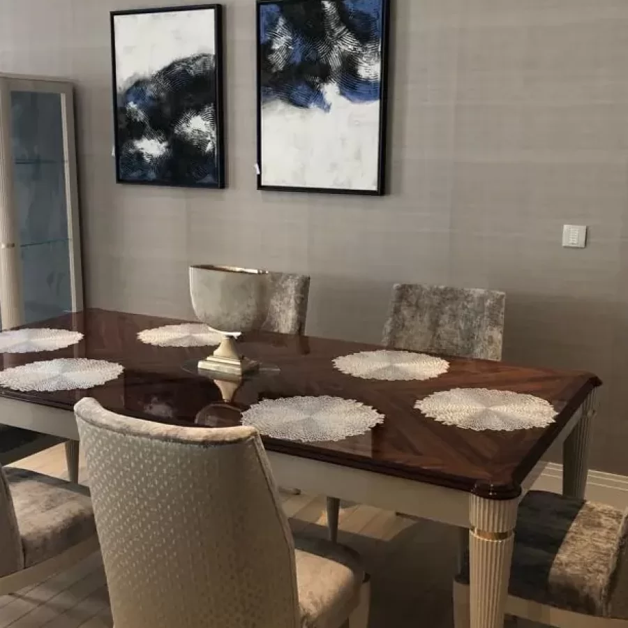 Chaise Ellipse de repas de Francesco Pasi — vue d’ensemble