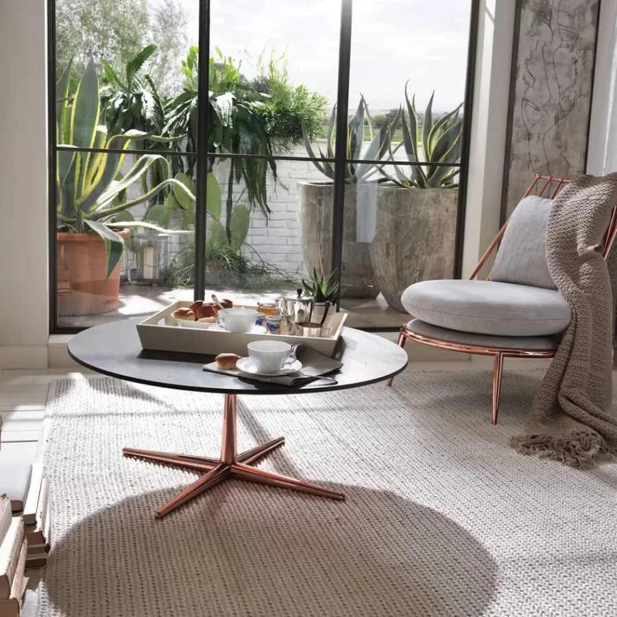 Fauteuil Aurora avec dossier en fer de Cantori — vue d’ensemble
