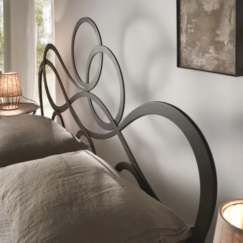J'Adore Bed