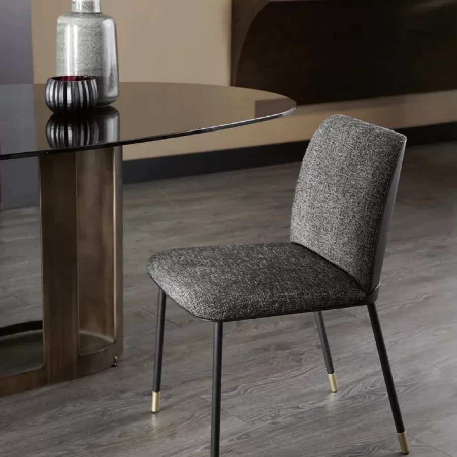 Chaise Oasi de repas de Cantori — vue d’ensemble