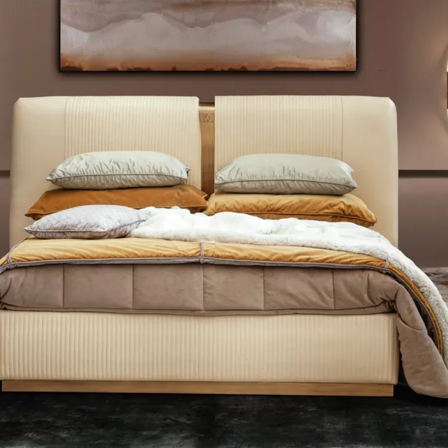 Nife Bed by Epoque, Italian Bedroom Furniture