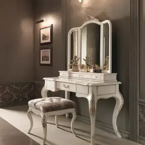 Gran Guardia Pouf 2075