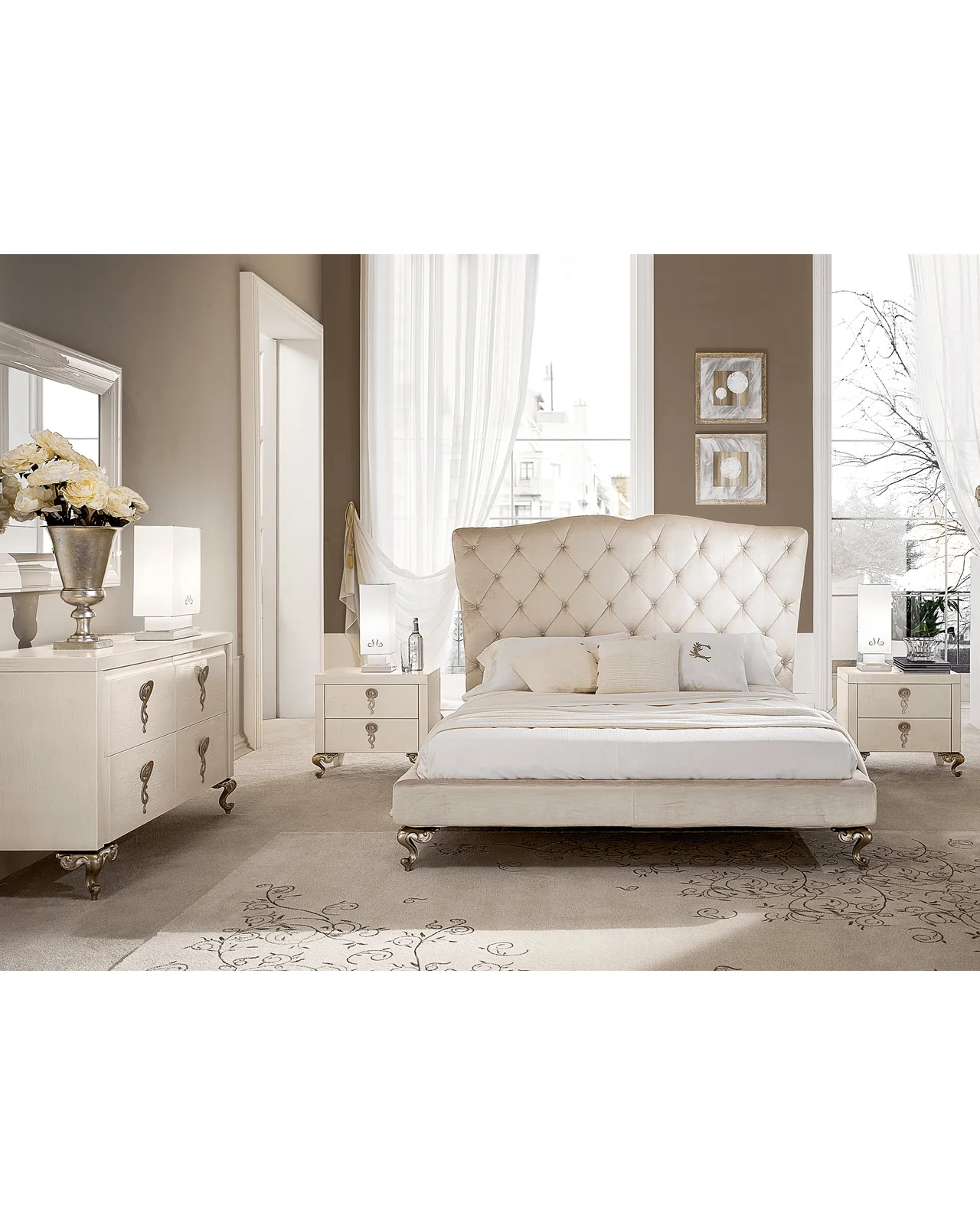 George Alto bed by Cantori, in an interior setting, photo 3 of 3