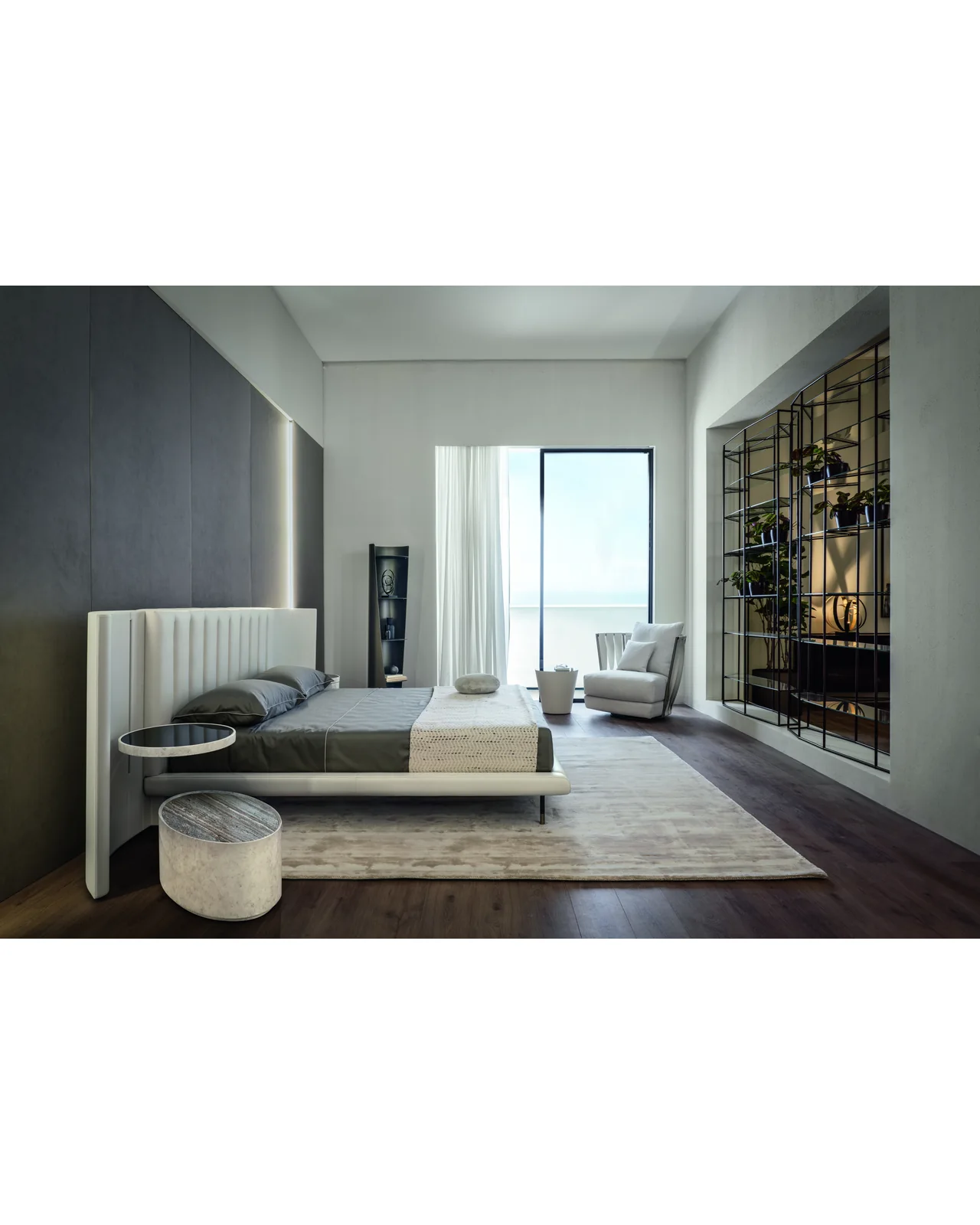 Mirage bed by Cantori, in an interior setting, photo 9 of 10