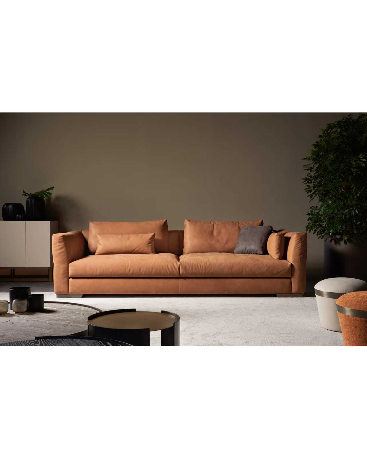 Montecarlo sofa by Cantori, in an interior setting, photo 5 of 8