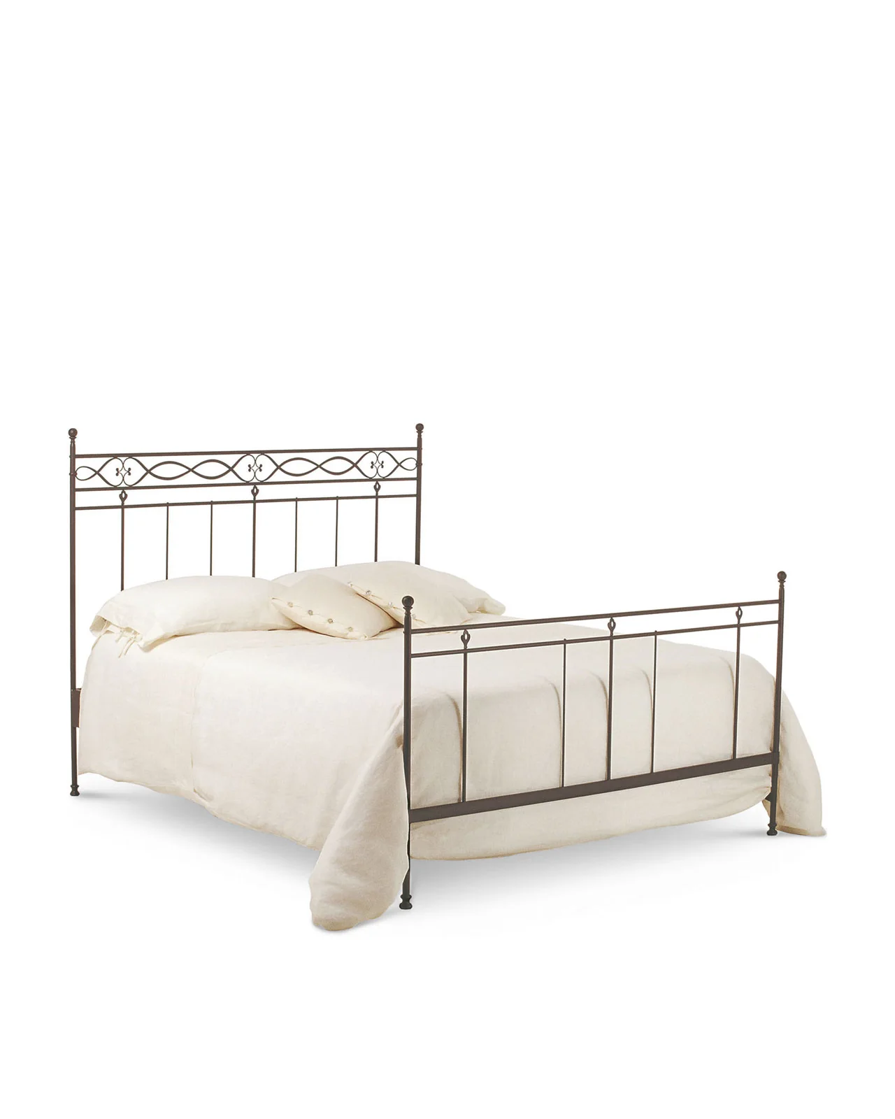 Sirolo bed by Cantori, studio view, photo 1 of 3, Nobili Design catalog