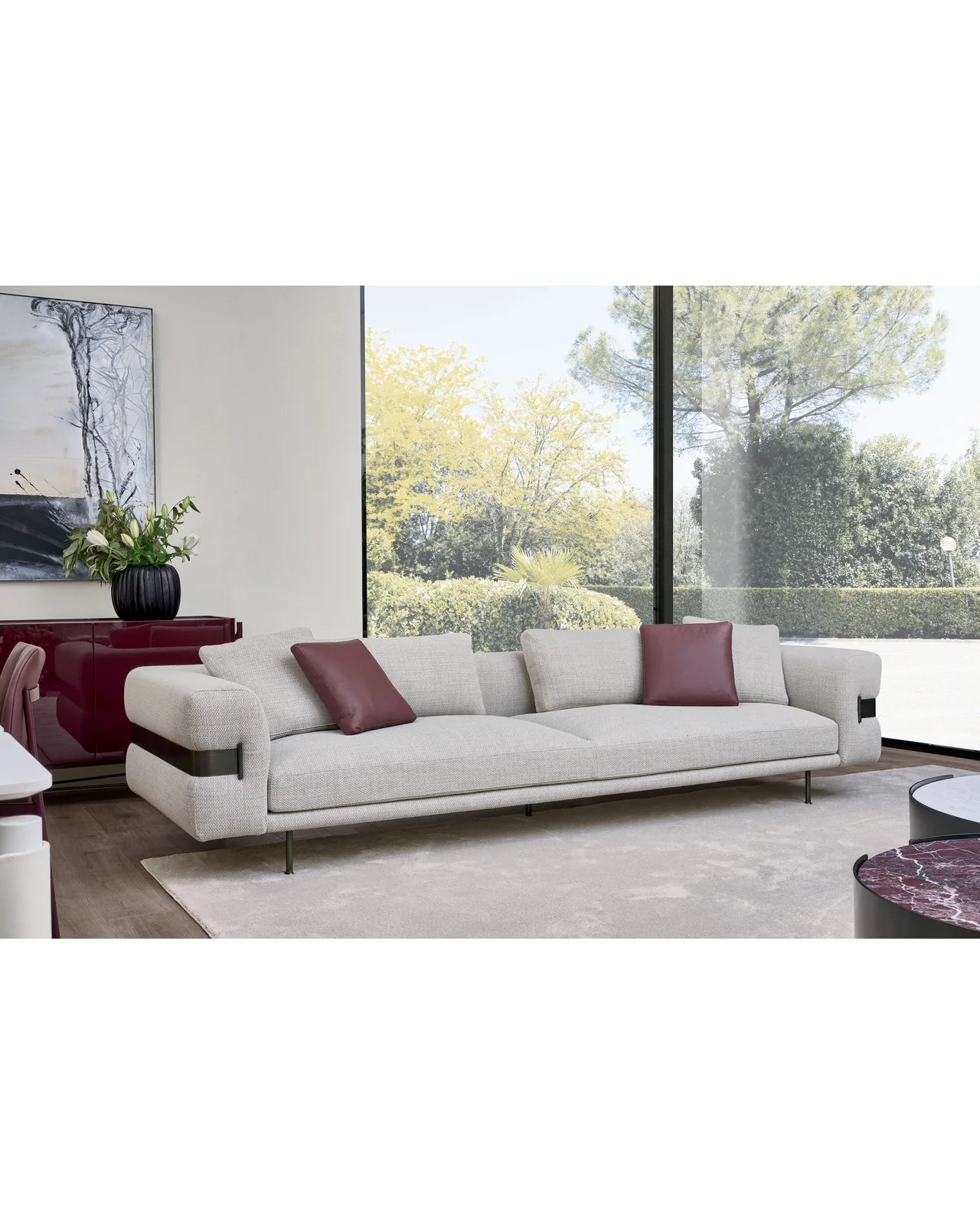 Valley modular sofa by Cantori, in an interior setting, photo 7 of 10