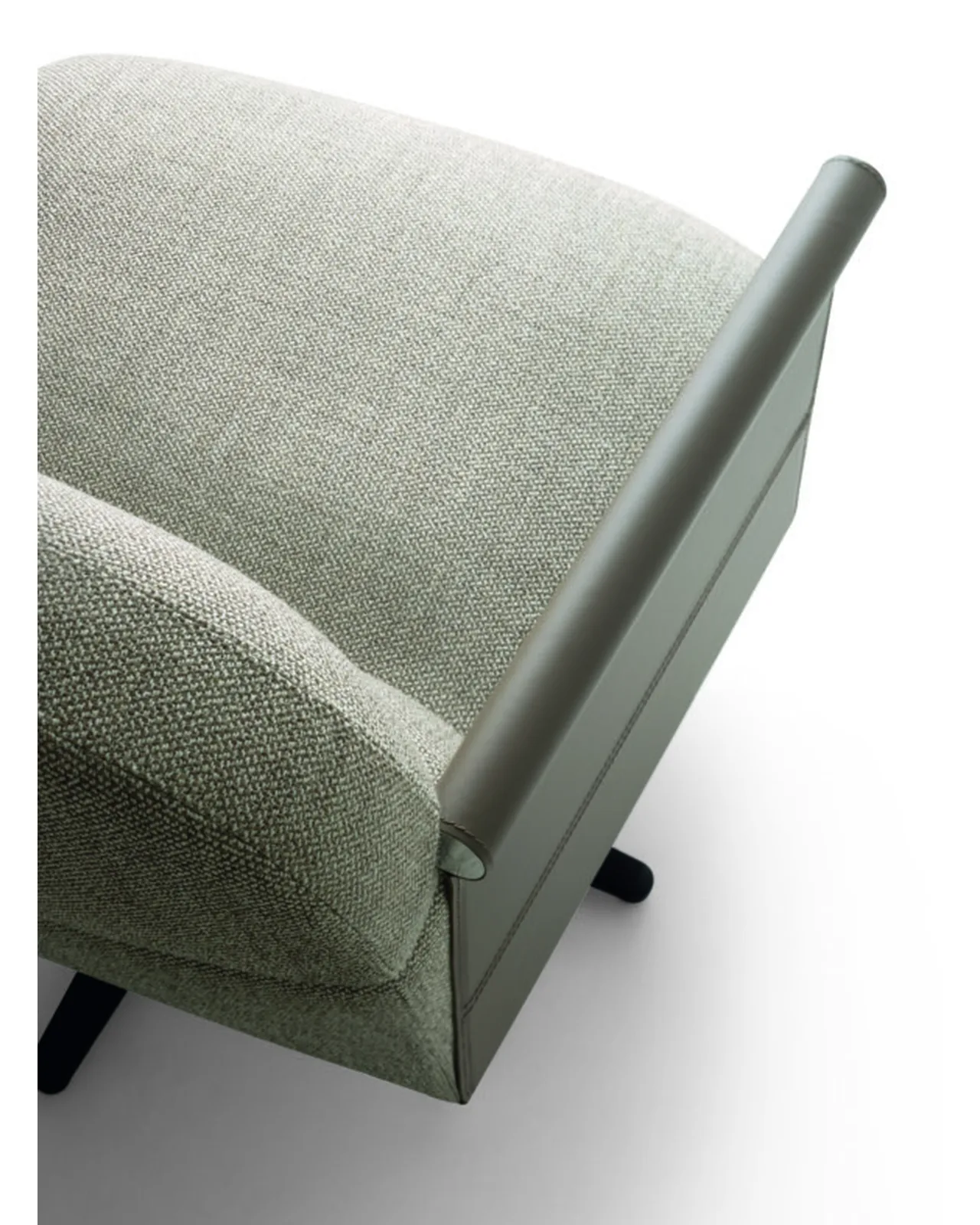 Beyl armchair by Ditre Italia, modern Italian armchair, photo 5 of 5