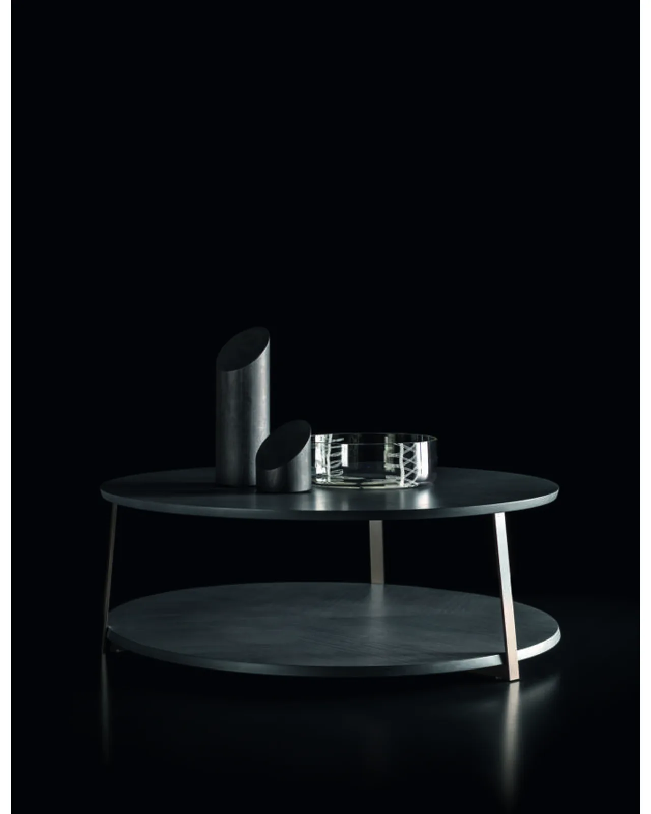 Table basse Kailua par Ditre Italia à côté d'un canapé, photo 3 sur 4