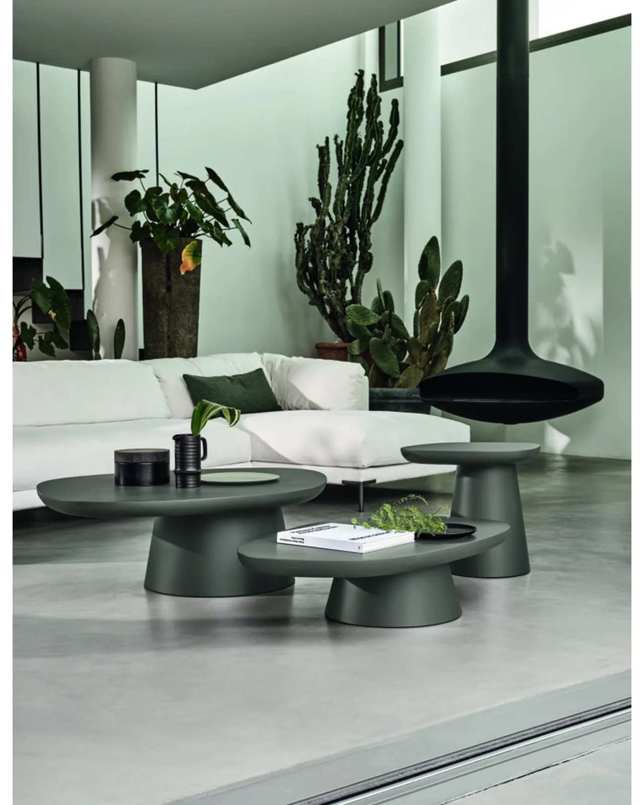 Table basse Stone-in par Ditre Italia dans un salon, photo 1 sur 2