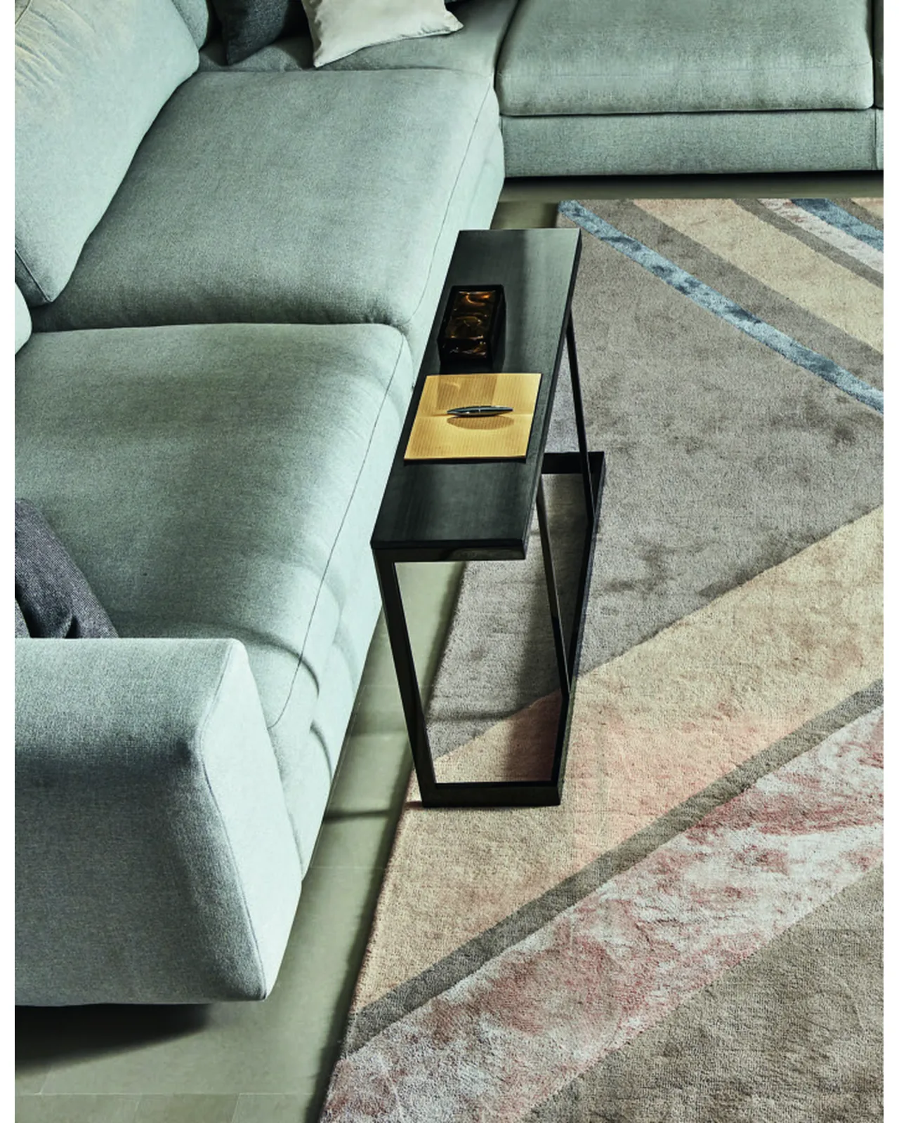 Table basse Unit par Ditre Italia dans un salon, photo 4 sur 4