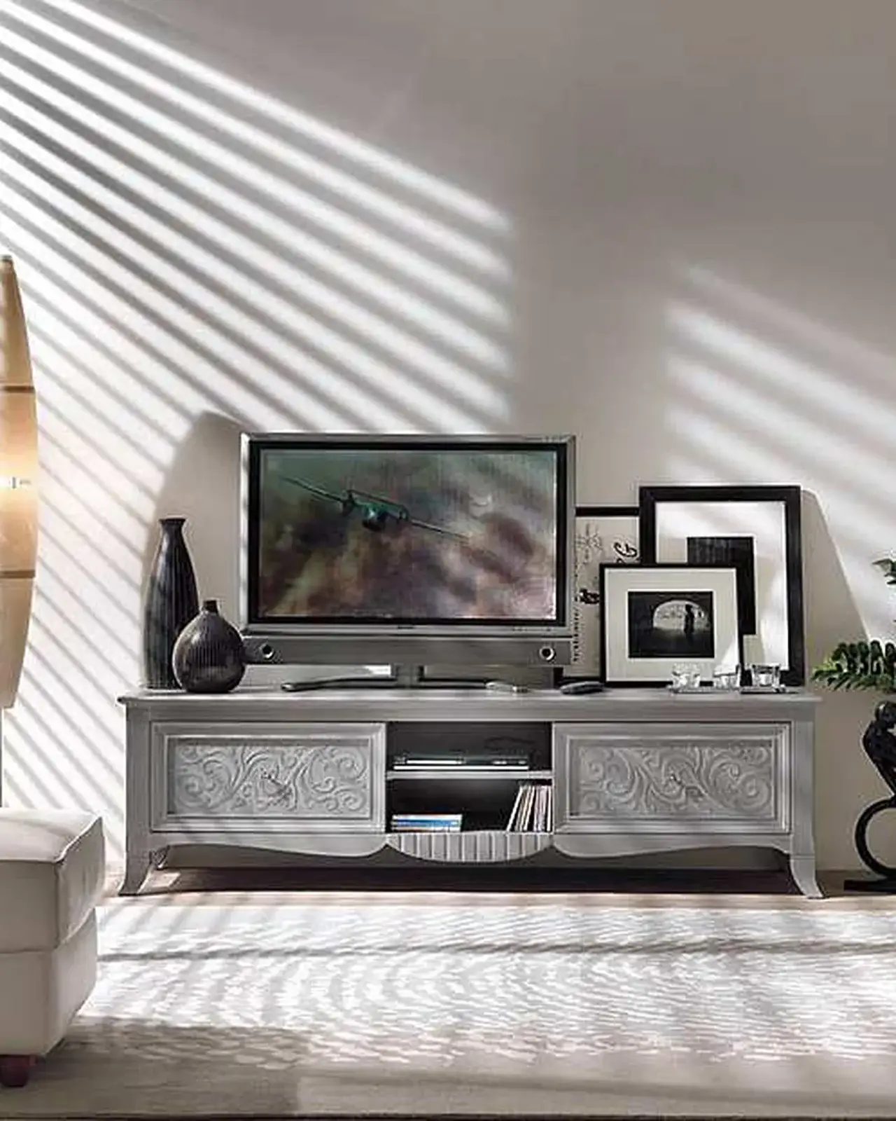 New Deco TV Base with Central Door – Francesco Pasi New Decò, additional living room view 4