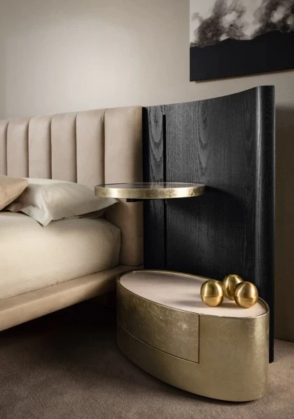 Upholstered bed Mirage. Dim 376 x 222 x 113 cm 27 h. Price  9.500 euros