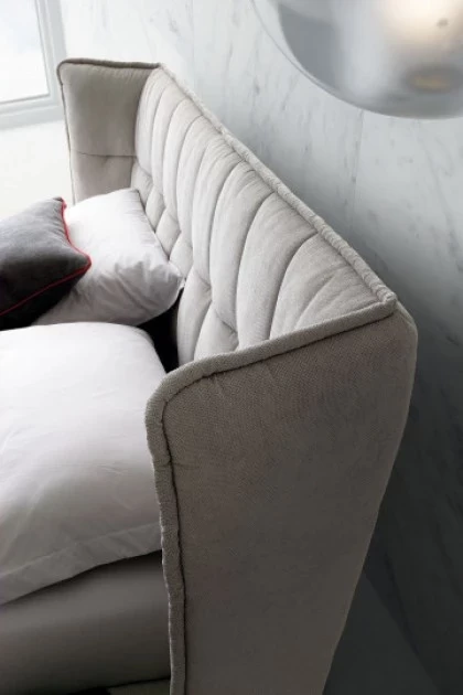 Modern upholstered bed Aspen collection 01