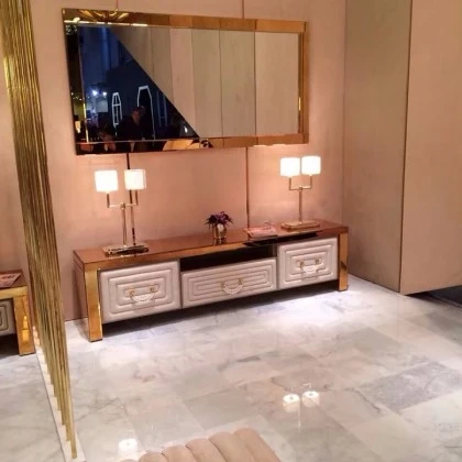 Premium Collier TV furniture unit, a high-end solution for organizing entertainment systems in luxury homes.