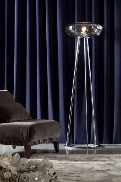 ABSOLUTE OCCASIONAL ARM CHAIR 01