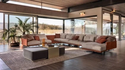 VENTURA SECTIONAL SOFA
