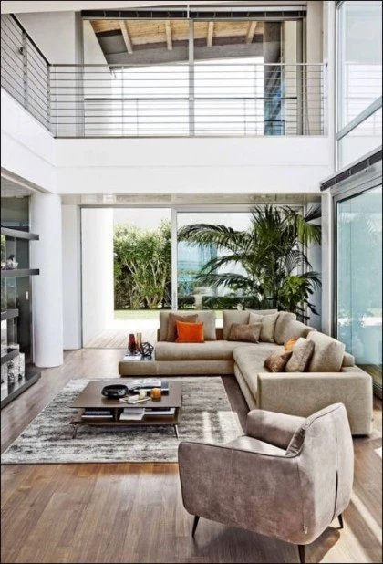 BIJOUX SOFA 02