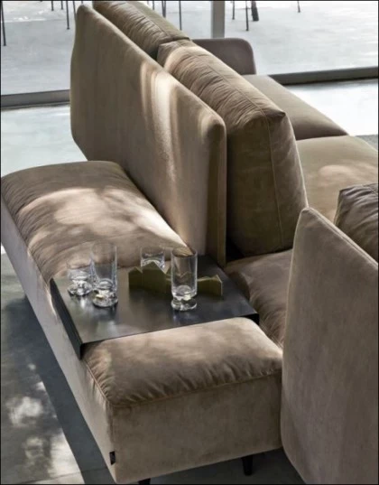 ELLIOT SOFA