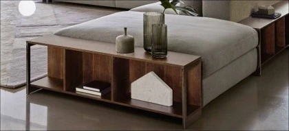 URBAN END TABLE