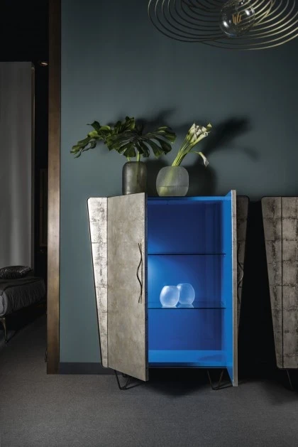Icaro cabinet aprerto -  open
