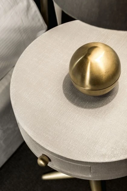 City tamburino bedside table detail