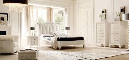Bedroom classic details