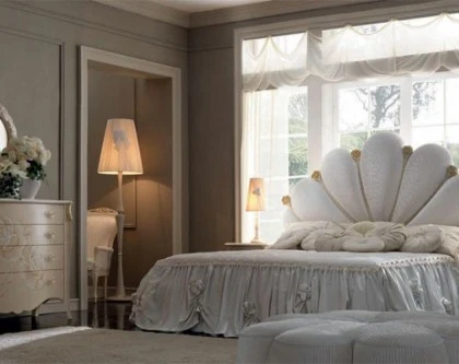 Luxury Italian Upholstered Beds Collection